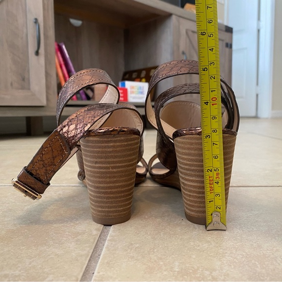 Steve Madden Brown Metallic Wedge Heels 8.5 - Picture 11 of 11